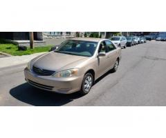 Toyota Camry LE  2004
